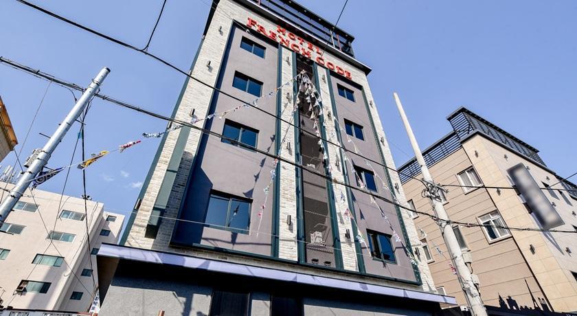 French Code Hotel Changwon Exterior photo