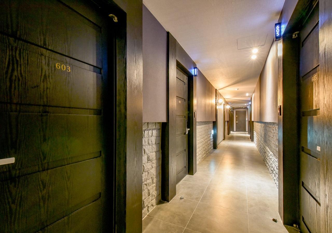 French Code Hotel Changwon Exterior photo